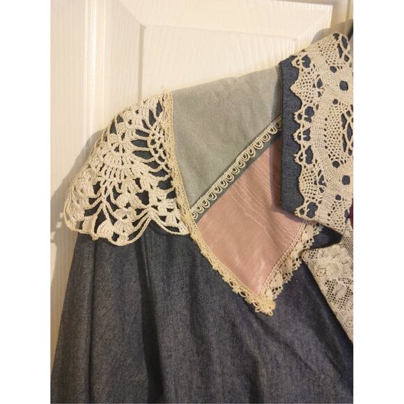 Vintage Homemade Dress Denim Cottage Patchwork Doily Small Medium? - Picture 3 of 7